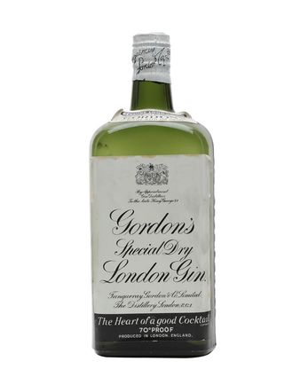 Gordon's Gin Bottled 1940s Spring Cap