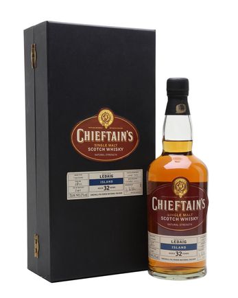 Ledaig 1973 32 år gammal Ian Macleod Chieftain