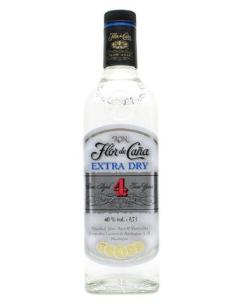 Flor de Cana 4 år gammal Extra Dry Rum